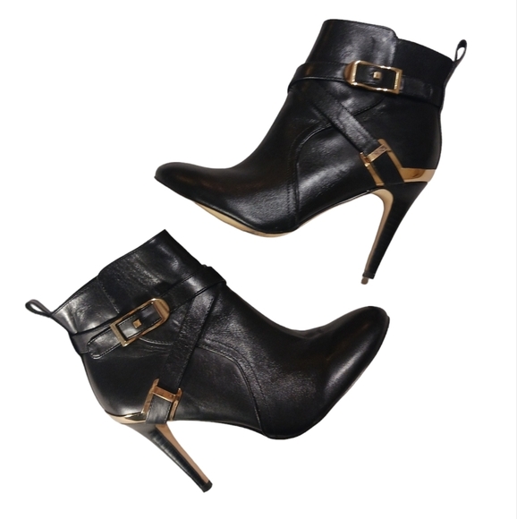 Marc Fisher Black Leather Stiletto Ankle Boot Bootie Gold Harness Heel & Buckle - Picture 1 of 8